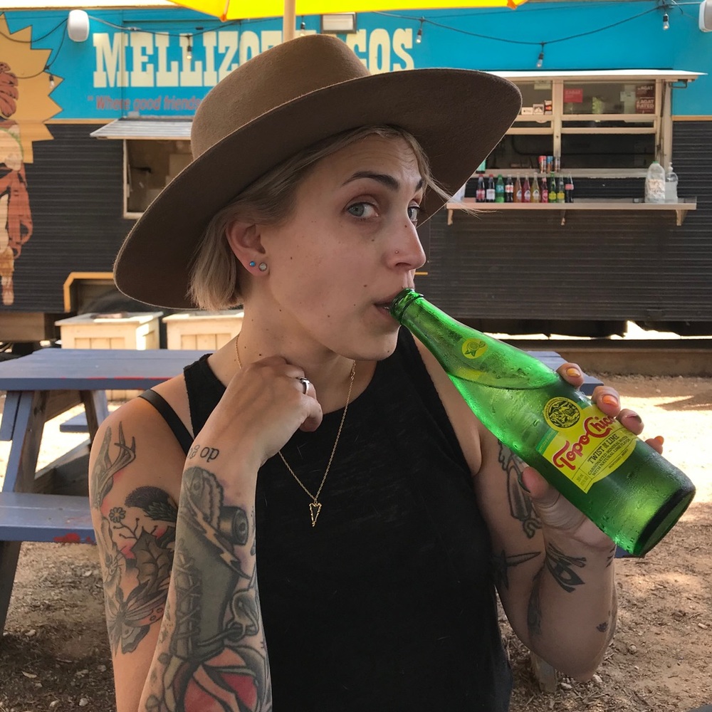 Meet your Posher, Melissa